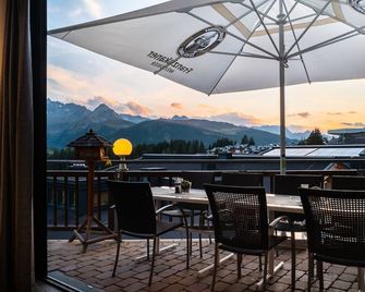 Ursprung Panorama Hotel Königsleiten - Wald Im Pinzgau - Balcon