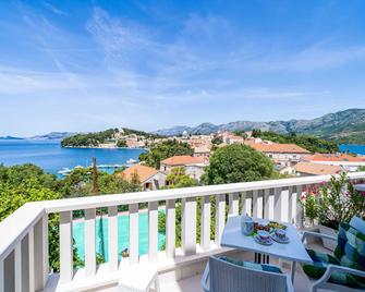 Apartments & Rooms Mara & Petrunjela - Cavtat - Balcony