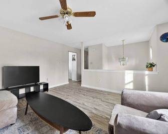 Peaceful Stay Family friendly near Quantico base - Stafford
