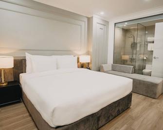 Devesun Hotel - Phan Rang - Bedroom