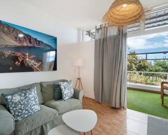 La Atalaya - Adeje - Sala de estar