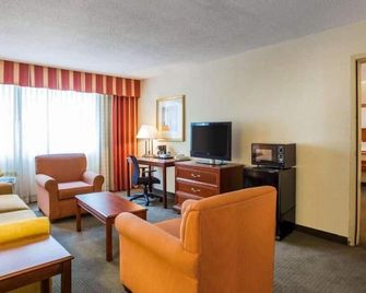 Clarion Hotel & Conference Center North Atlanta - Chamblee