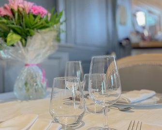 Hôtel le Baudiere - Saint-Beauzire - Restaurante