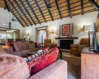 Kruger Park Lodge Unit No. 521 - Hazyview - Wohnzimmer