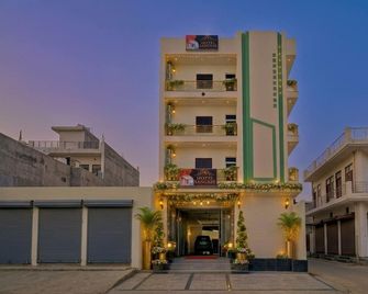 Hotel Sangree - Palwal - Building