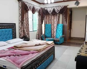 Bhurban Apartments - Bhurban - Bedroom