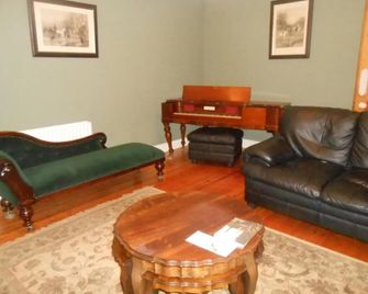 Dundrum House - Armagh - Вітальня