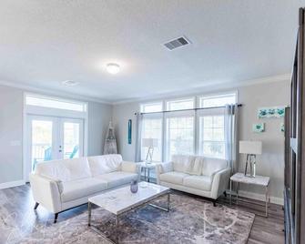 Hatchlife House - Steinhatchee - Steinhatchee - Living room