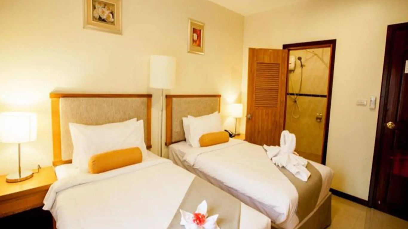 Babylon Palace Hotel