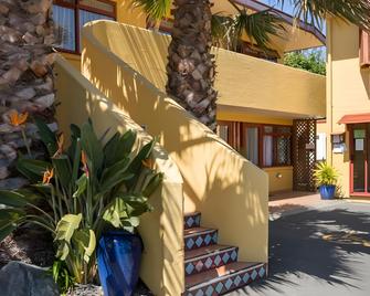 Apartments Paradiso - Nelson - Building