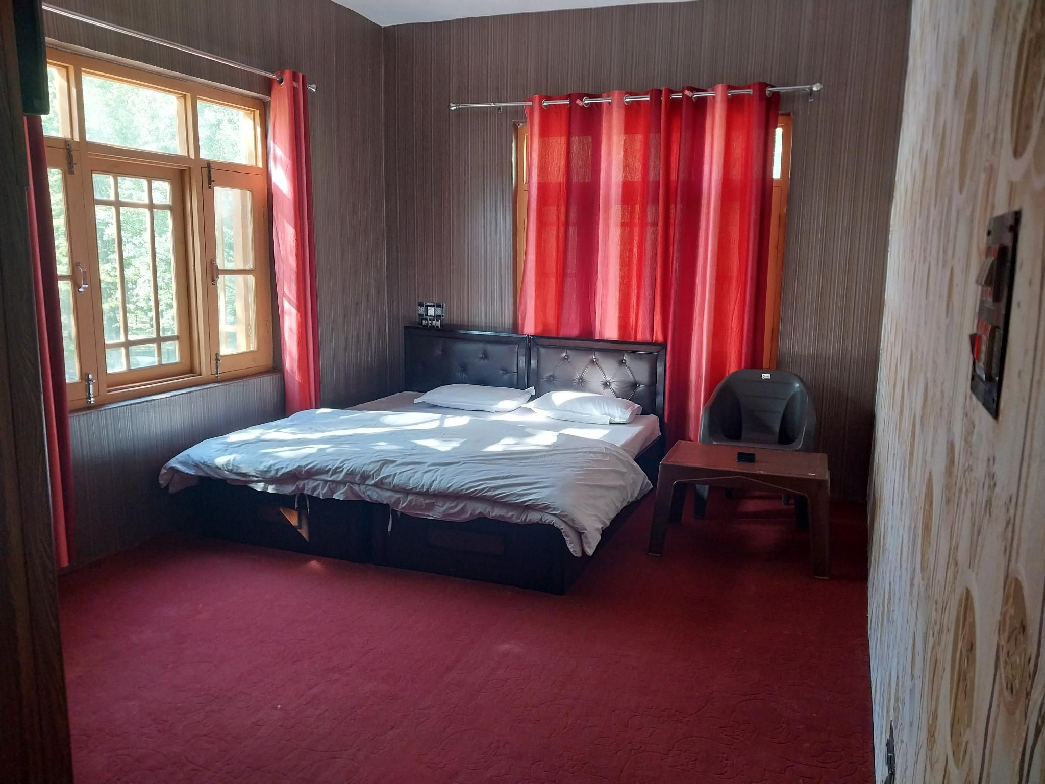 Green Resort Srinagar - سريناجار - غرفة نوم