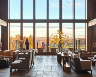 The Lodge at Primland, Auberge Collection - Meadows of Dan - Lounge