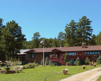 Anchorage Farm B&B - Pine - Edificio