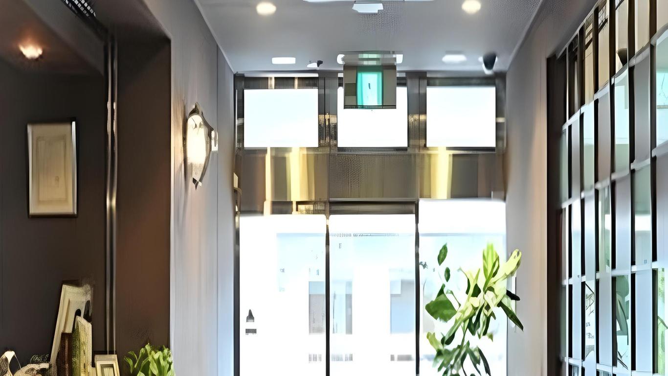 馬伊黛亞祖成人酒店 - 大阪