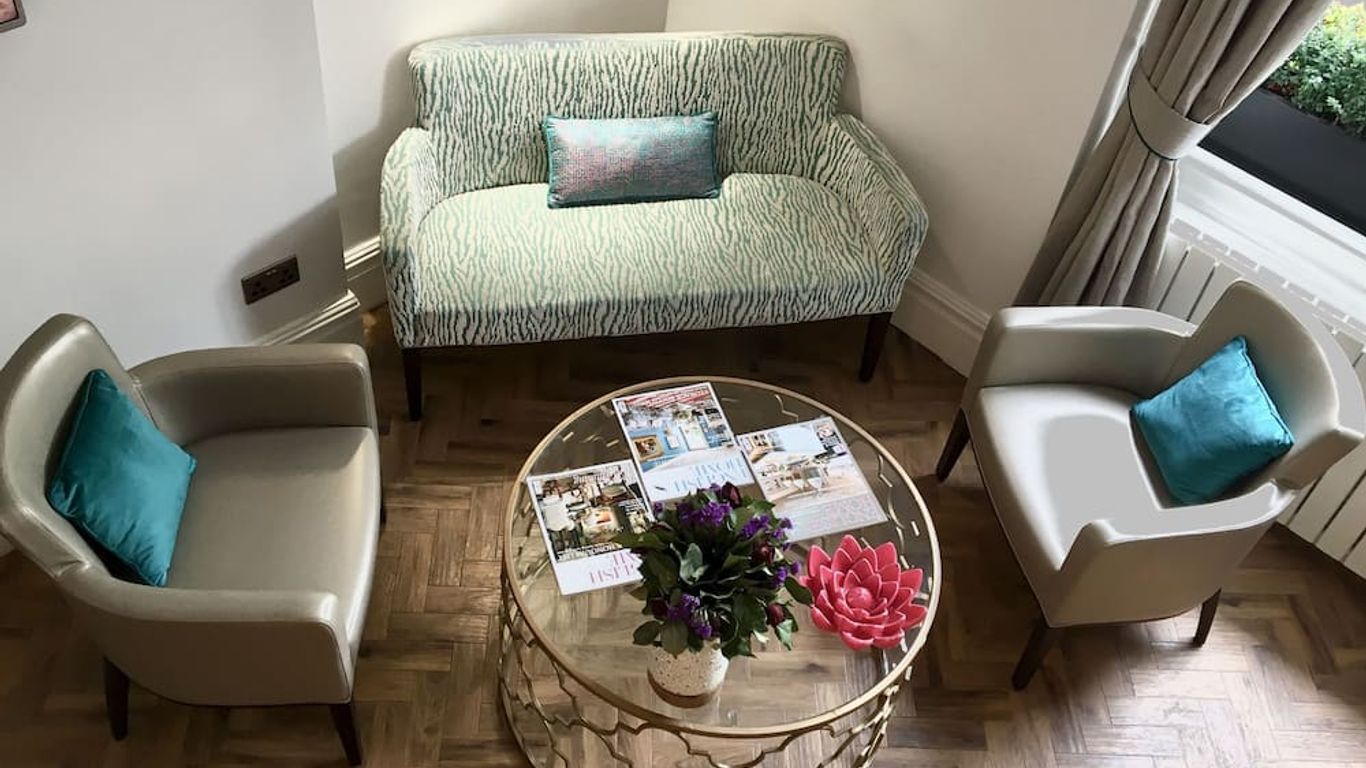 The Beverley Hotel London - Victoria