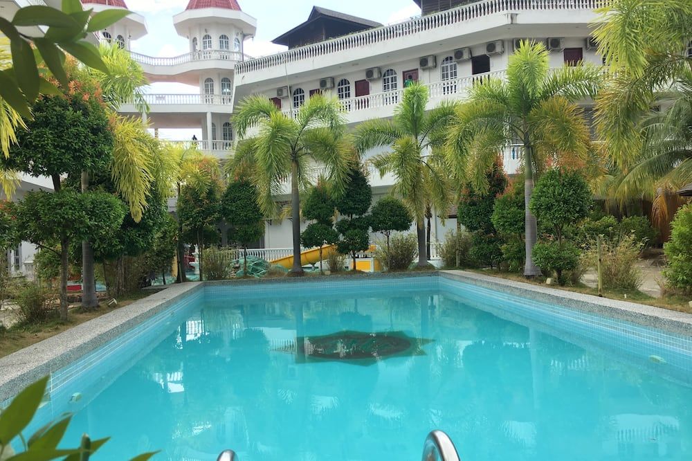 فندق ومنتجع لاندكونز