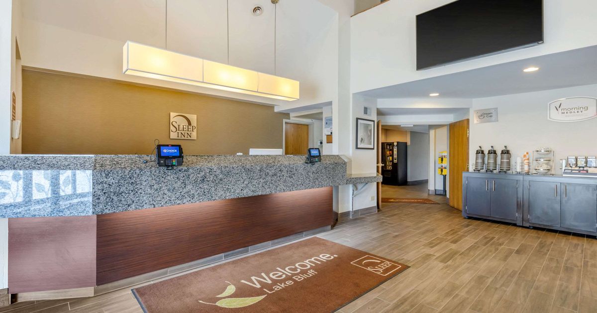 Sleep Inn near Great Lakes Naval Base from 81. Lake Bluff Hotel Deals