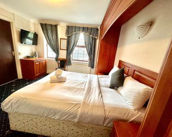 The Shurland Hotel - Sheerness