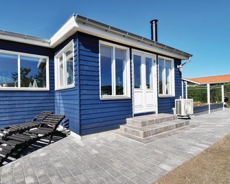 Three-Bedroom Holiday Home In Nyborg - Nyborg - Patio
