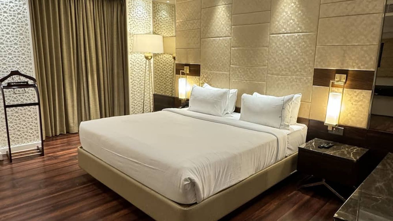 Hotel Cenneys Gateway