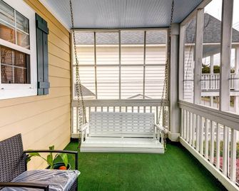 Waterfront Crystal Coast Vacation Rental Getaway! - Morehead City - Balcón