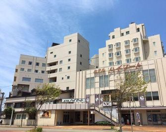Hotel Heimat - Jōetsu - Building
