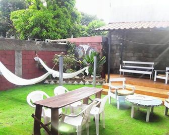Hotel Cortez Azul - Alajuela - Patio