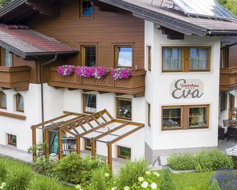 Ferienhaus Eva - Flachau - Building