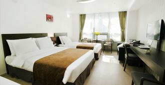 Hotel Hu Incheon Airport - Incheon - Bedroom