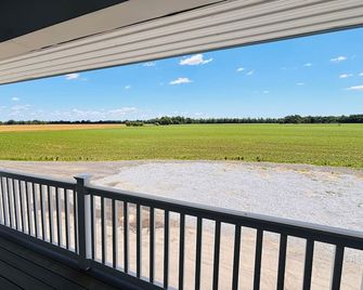 5 Bedroom Barndo at Historic Pratt Farm Lodge in Smyrna, DE. Sleeps up to 16 - Smyrna - Balkong