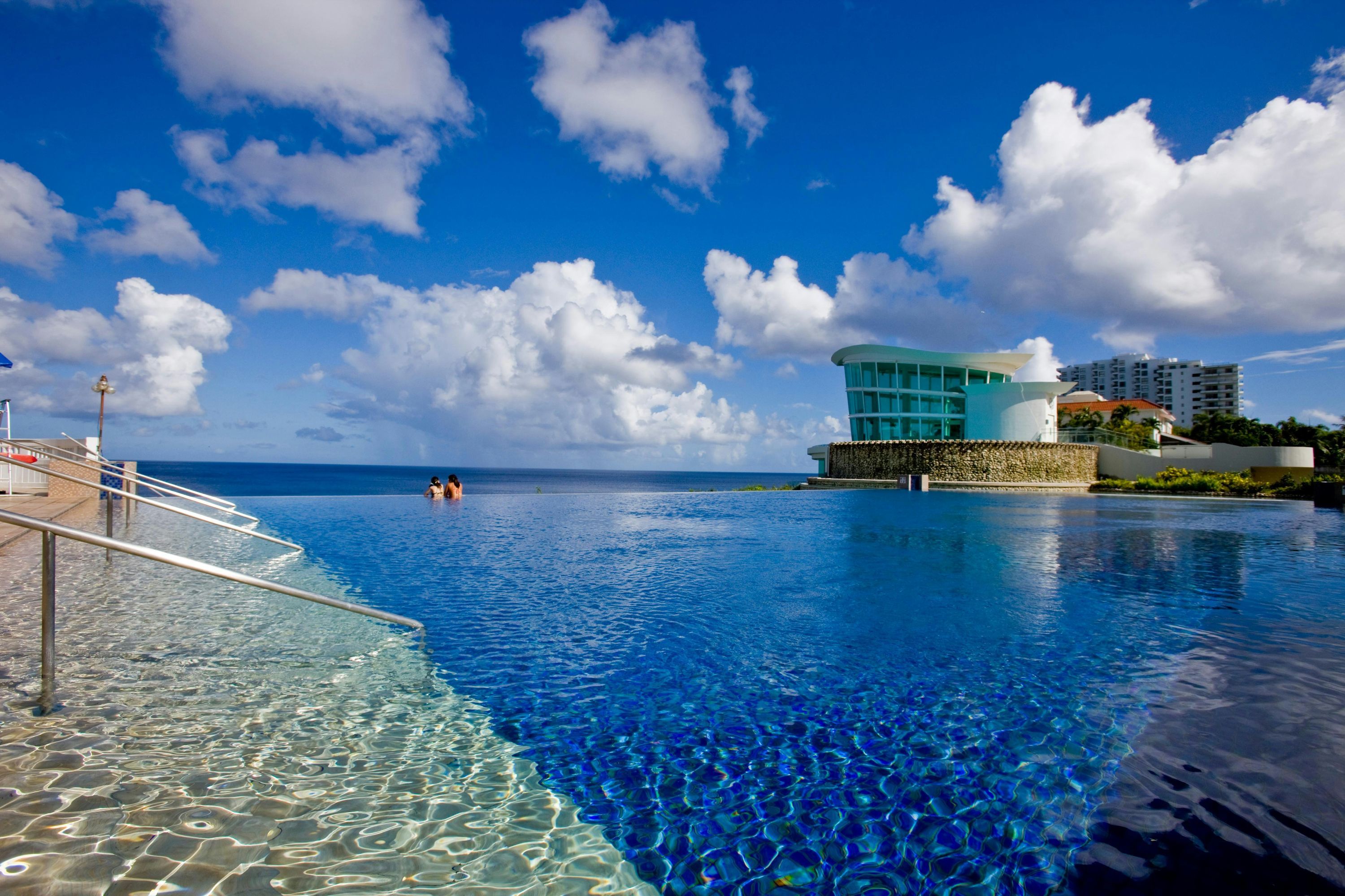 Rihga Royal Laguna Guam Resort - טאמונינג - בריכה