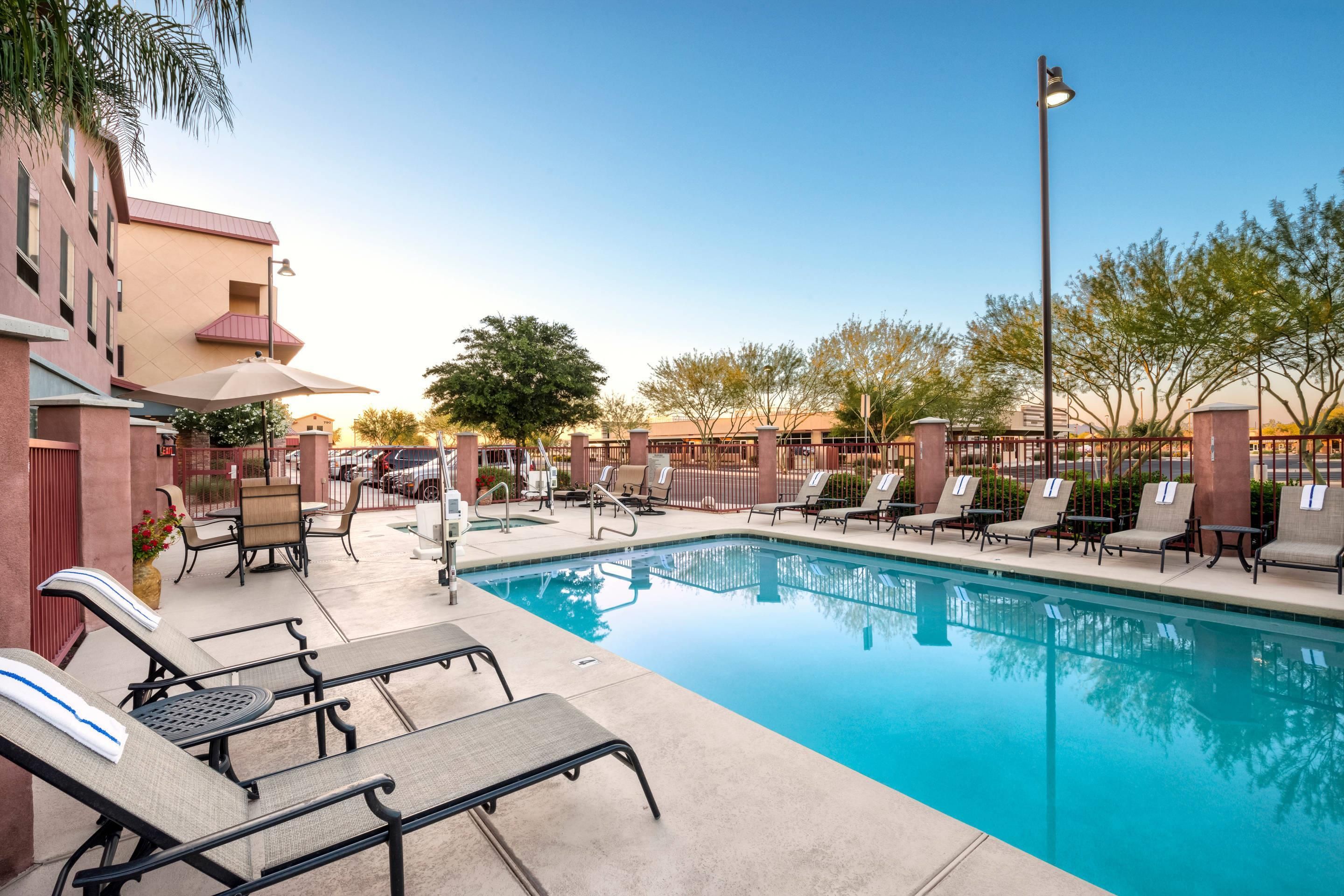 Comfort Suites Goodyear-West Phoenix - Goodyear - Bazén