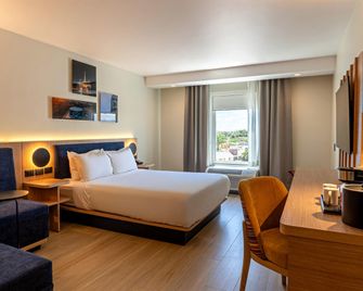 هامتون إن باي هيلتون توريون - أيربورت جاليرياس - تورريون - غرفة نوم