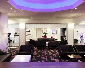 Novotel Fontainebleau Ury - Ury - Bar