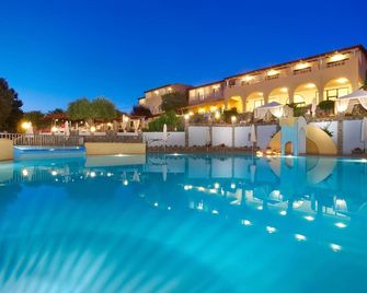 Acrotel Elea Beach - Nikiti - Pool