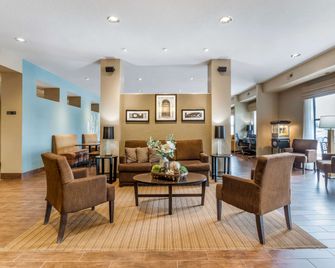 سلييب إن آند سويتس أميس نير آي إس يو كامبوس - أميس - ردهة