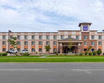 Sleep Inn and Suites Ames near ISU Campus - Ames - Edificio