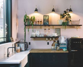Private Lofted Downtown Studio - Sebastopol - Küche