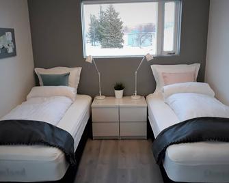 Post-Plaza Guesthouse - Húsavík - Habitación