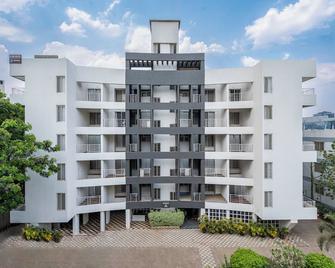 Icon Bliss by Bird Of Paradise - Adults Only - Pune - Edificio