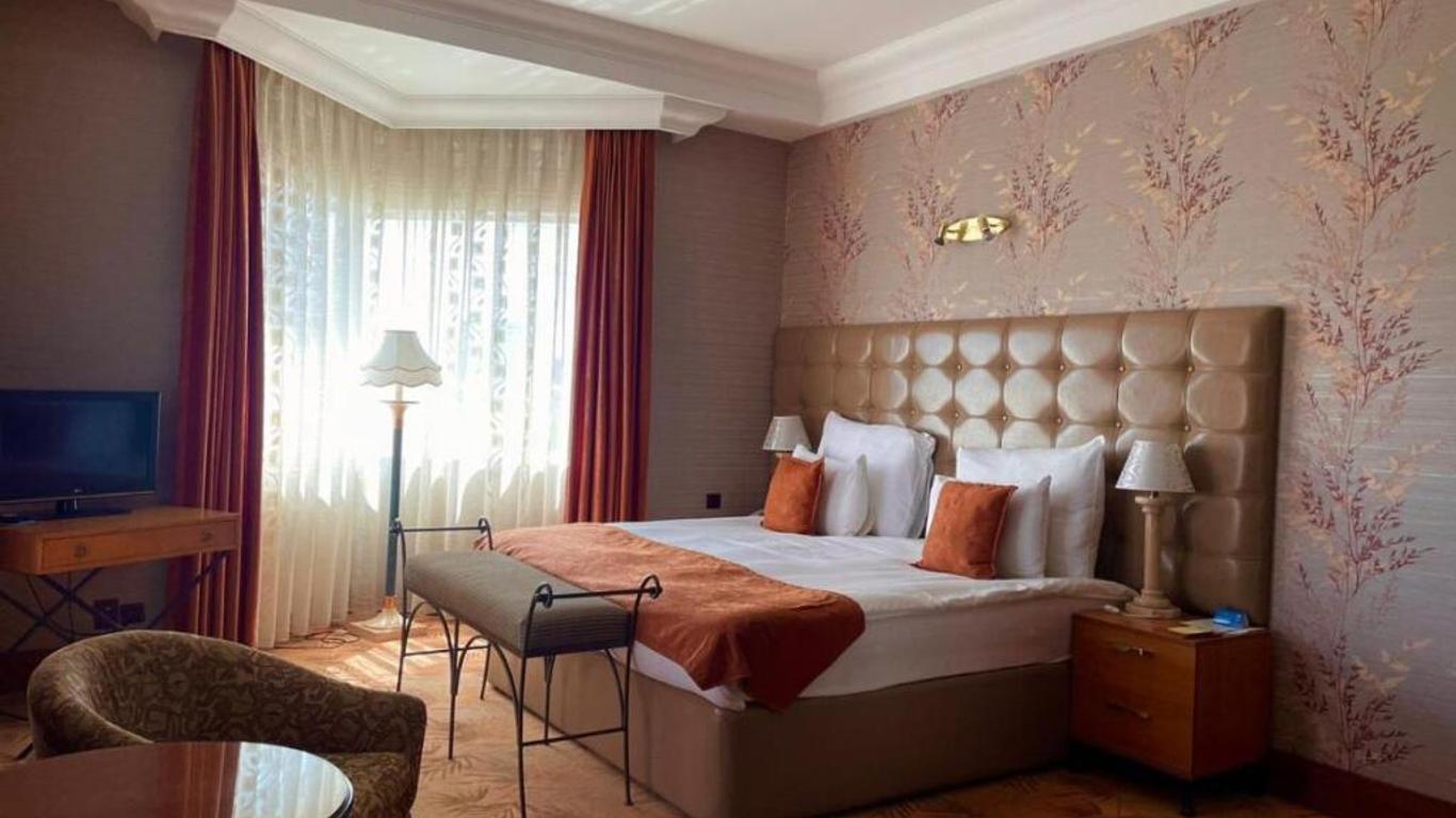 Grand Hotel Europe