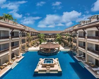 Henann Regency Resort & Spa - בורקאי - בריכה