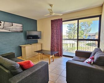 Riverview Holiday Apartment 54 - 1st Floor - Kalbarri Wa - Kalbarri - Wohnzimmer