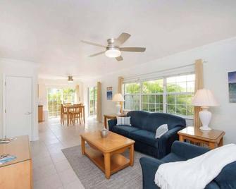 Snug Harbour View Condo #6 - George Town - Living room