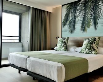 Hotel Primavera Park Superior - Benidorm - Yatak Odası