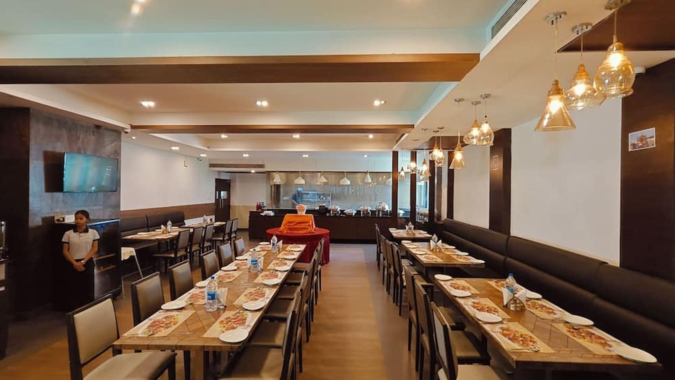 Khanna Fiesta - A Bergamont Hotel, Vellore