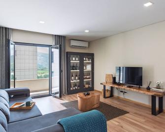 Feel Discovery Casa do Alfaiate - Peso da Régua - Salon