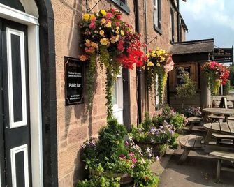The Bankfoot Inn - Perth