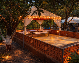 The Brook Ville - Sasan Gir - Lounge