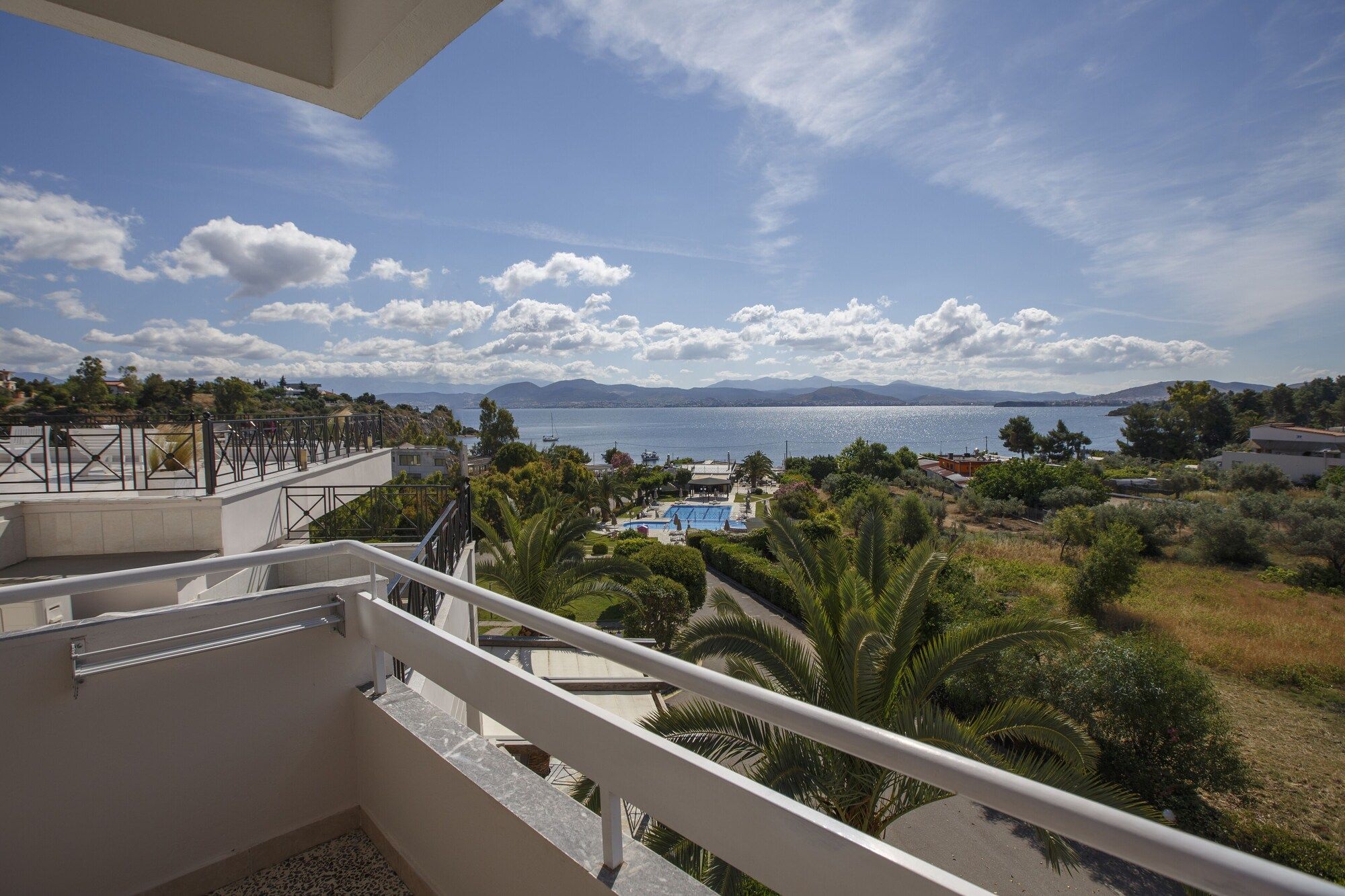 Almira Mare - Chalcis - Balcony